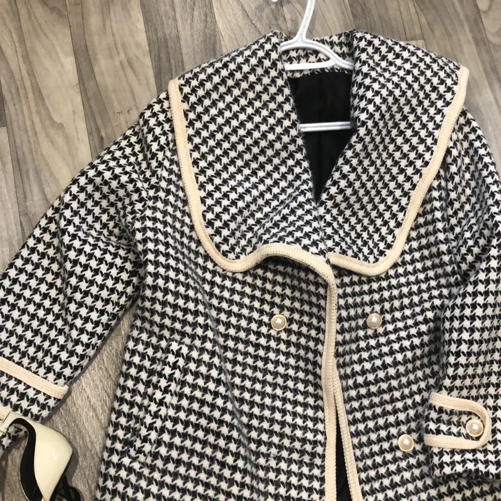 Jacket - Picture 2 of 3